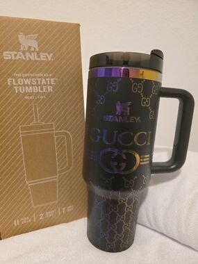 Stanley Black Iridescent Engraved Logo FlowState Quencher Tumbler 40 Oz